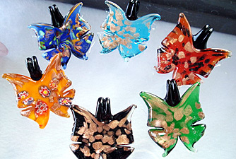 Customized gold-sand design glass butterfly pendants